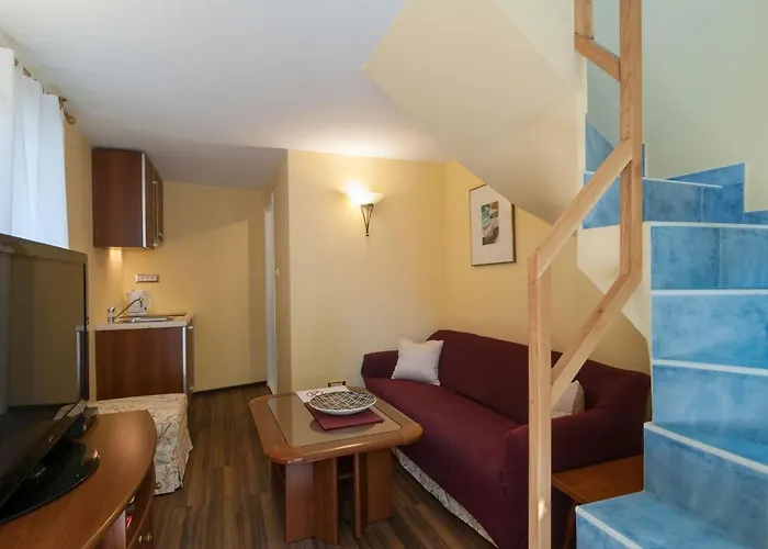 In Mit Privatem Balkon By Interhome